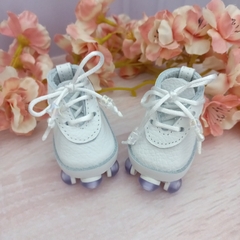 Sapato para boneca - Patins em couro na cor branco - patins para boneca - comprar online