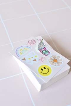 Mini planchas de stickers calados. Ideal para regalar a tus clientes! (6,2x9,4 cm) x 80 U. - - comprar online