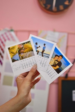 12 Polaroid calendario 11x10cm + taco de madera en internet