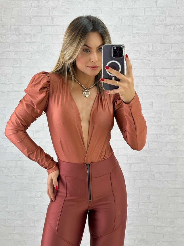 Comprar body hotsell feminino online