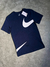 CAMISETA NIKE BIG SWOOSH TM na internet