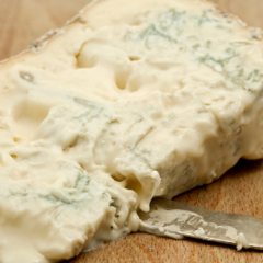 Gorgonzola de colher Serra das Antas. - Galeria do Queijo