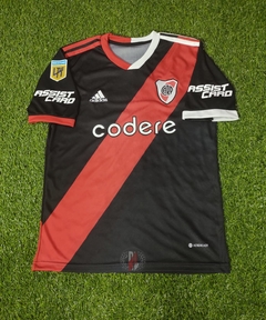 Camiseta negra suplente 2023 en internet