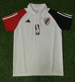 Chomba Tricolor 2024 Comprar en riverlugano