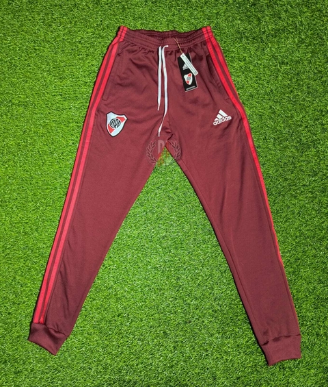 Pantalon bordo 2024