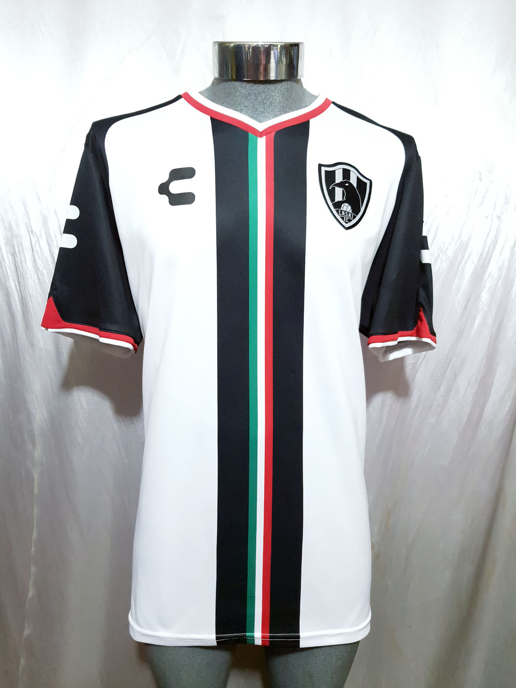 Jersey Cuervos Nuevo Toledo 2017 alternativo