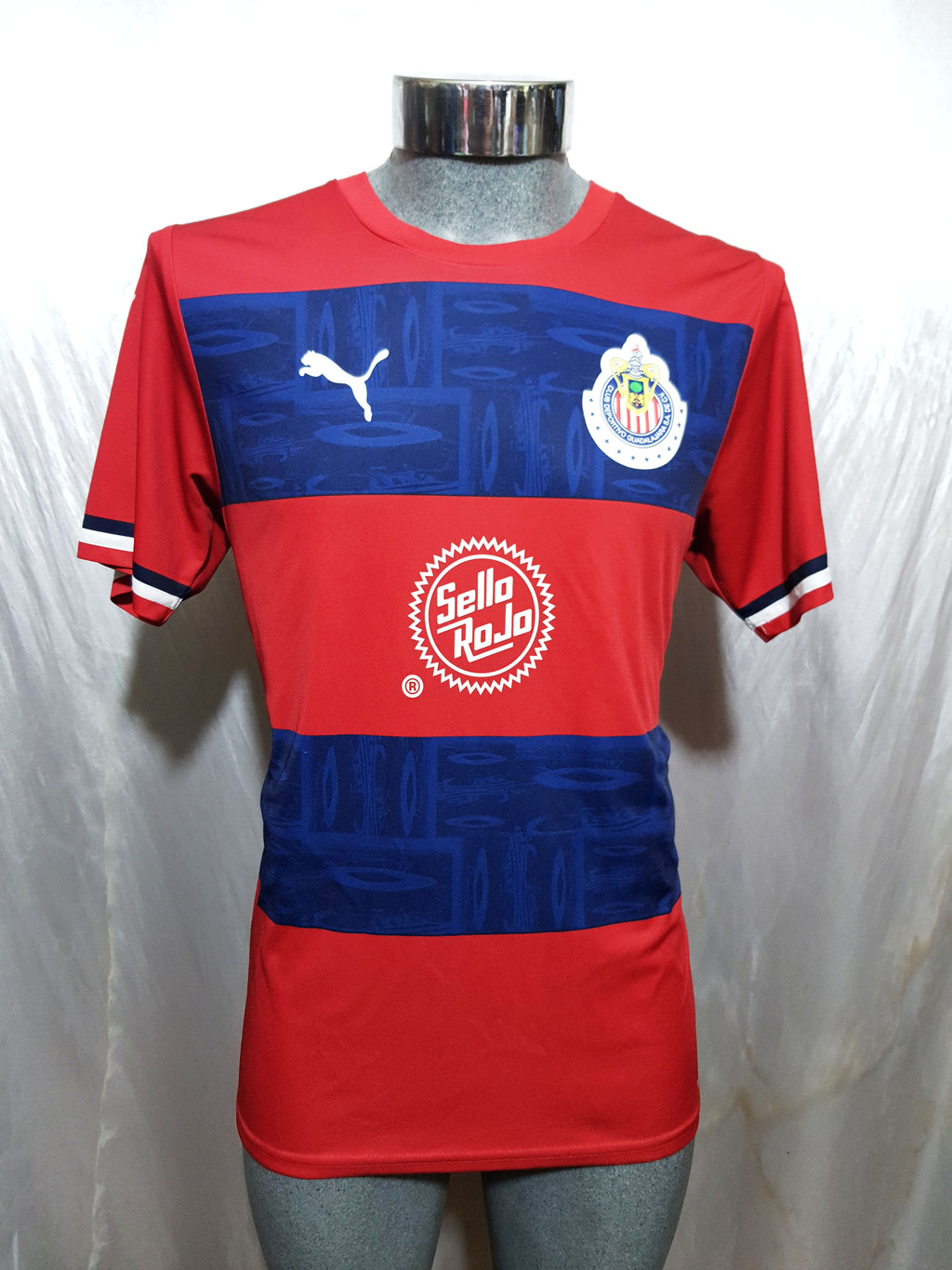 Jersey Chivas Guadalajara 2019 visita FB La Jerseria