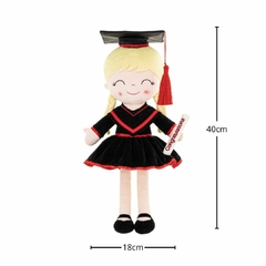 GLOVELEYA - BONECA 40CM SPRING FORMATURA - COM NOME - comprar online