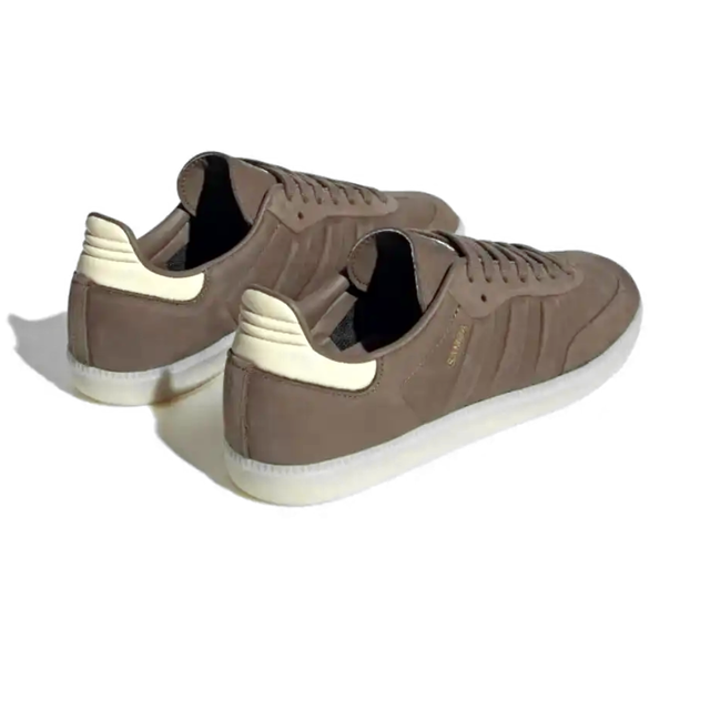 Adidas originals best sale samba trainers