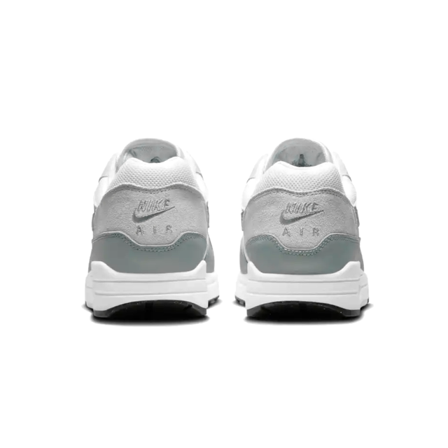 Nike mica green sale