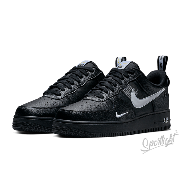 Tênis Nike Air Force 1 07 LV8 Utility Preto