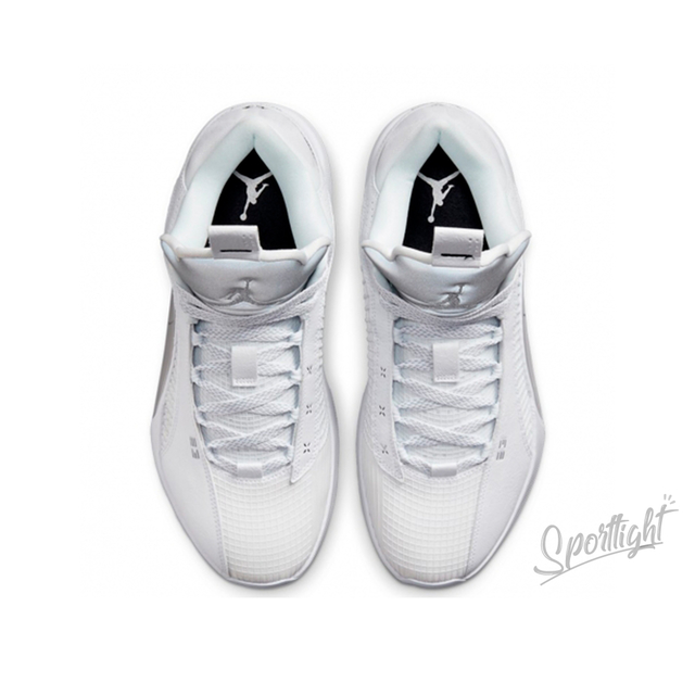 Nike silver 35 clearance