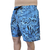 Shorts de banho masculinos com estampa floral azul e detalhes em preto.