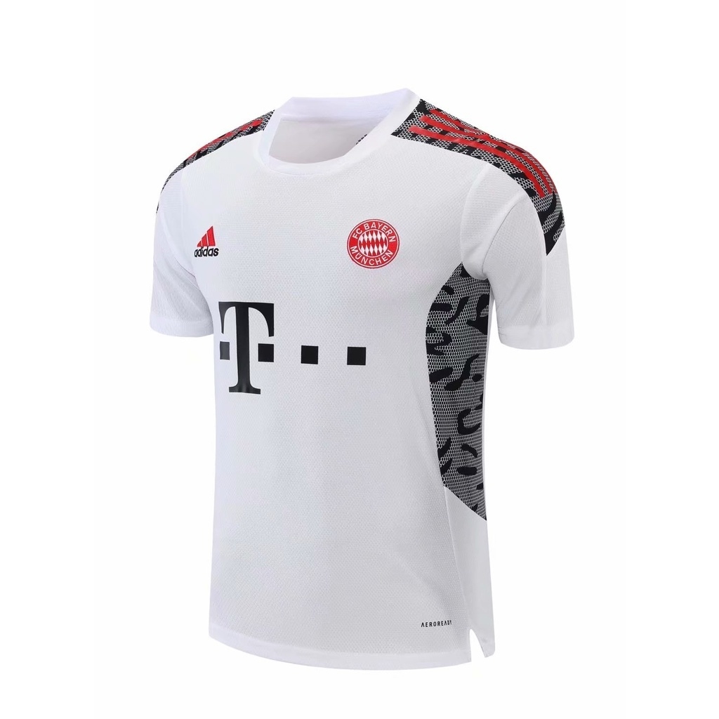 Camisa Bayern de Munique Treino 21/22 Torcedor Adidas Masculina - Branca