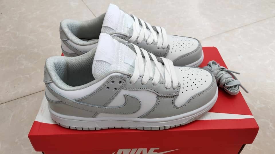 Nike cheap retro grey