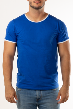T-shirt com punho - comprar online