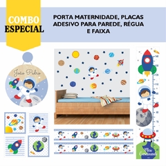 Adesivo de Parede + Faixas + Régua + Porta Maternidade + Quadros Astronauta - Decoração Quarto de Menino