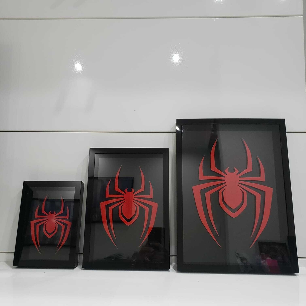 Quadro 3D Spider Man Deluxe 1,10x80 cm - Toyshow Tudo de Marvel DC Netflix  Geek Funko Pop Colecionáveis