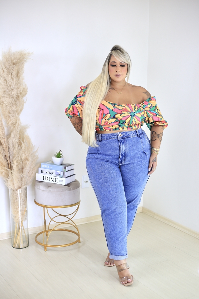 Calça mom jeans - Plus size - Espaço Fashion Floripa