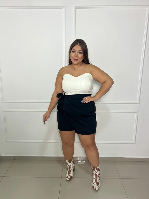 Short Saia de Alfaiataria Plus size