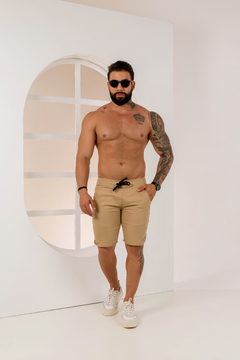 Imagem do Bermuda Sarja Masculina Com Lycra, Detalhe De Cos De Elastico Slim Bolso Embutido p ao gg, Revesst Jeans. 0000046