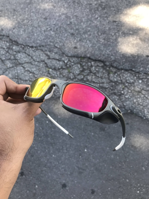 ⚠️ ESGOTADO ⚠️ . Lupa Oakley Juliet Xmetal com lente rosa e amarelo -  Enviamos para qualquer estado/ lugar dos EUA - Frete Rápido…