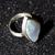 Pedra da Lua - anel moldura ajustável (prata 925)