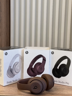 Auriculares Beats Studio Pro - comprar online