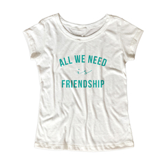 Camiseta Feminina Estampa Friendship na internet