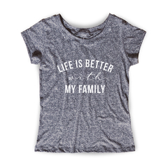 Camiseta Feminina Estampa Family na internet