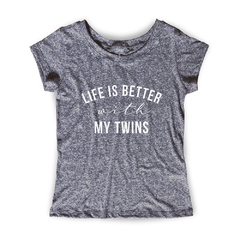 Camiseta Feminina Estampa Twins na internet