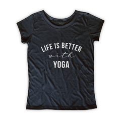 Camiseta Feminina Estampa Yoga - TSHRT COMERCIO DE VESTUARIO LTDA