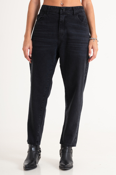 Jean KEN MOMFIT negro con bigotes - tienda online