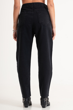 Jean Hotfix POSSAY Momfit Negro con bigotes - tienda online