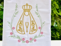 Toalha de lavabo bordada - Nossa Senhora Aparecida - comprar online