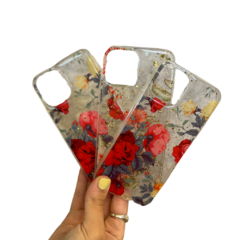 TPU RIGIDA FLORES + BRILLOS IPHONE 12/12 PRO (0486)