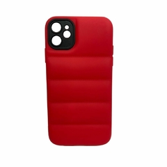 Imagen de FUNDA PUFFER IPHONE 13 (1228)