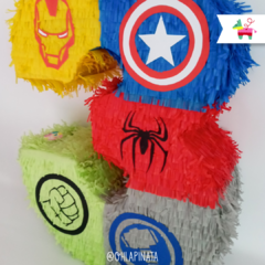 Piñata Número Superhéroes en internet