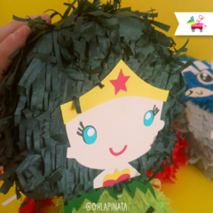 Baby piñata Superhéroes - comprar online