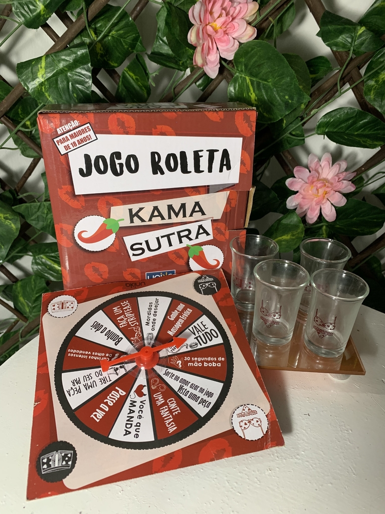 Kit Jogos do Amor com 1 Baralho Erótico Kama Sutra, 1 jogo de