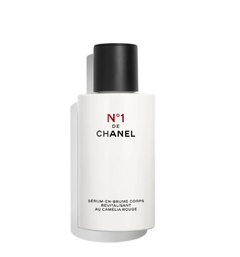 Chanel No 1 Red Camelia Revitalizing Body Serum in Mist - comprar en línea