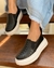 Slip on Madri Preto