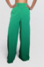 Calça Pantalona pala e elástico verde bandeira na internet