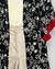 Maxi Kimono P&B com detalhe em vermelho - comprar online
