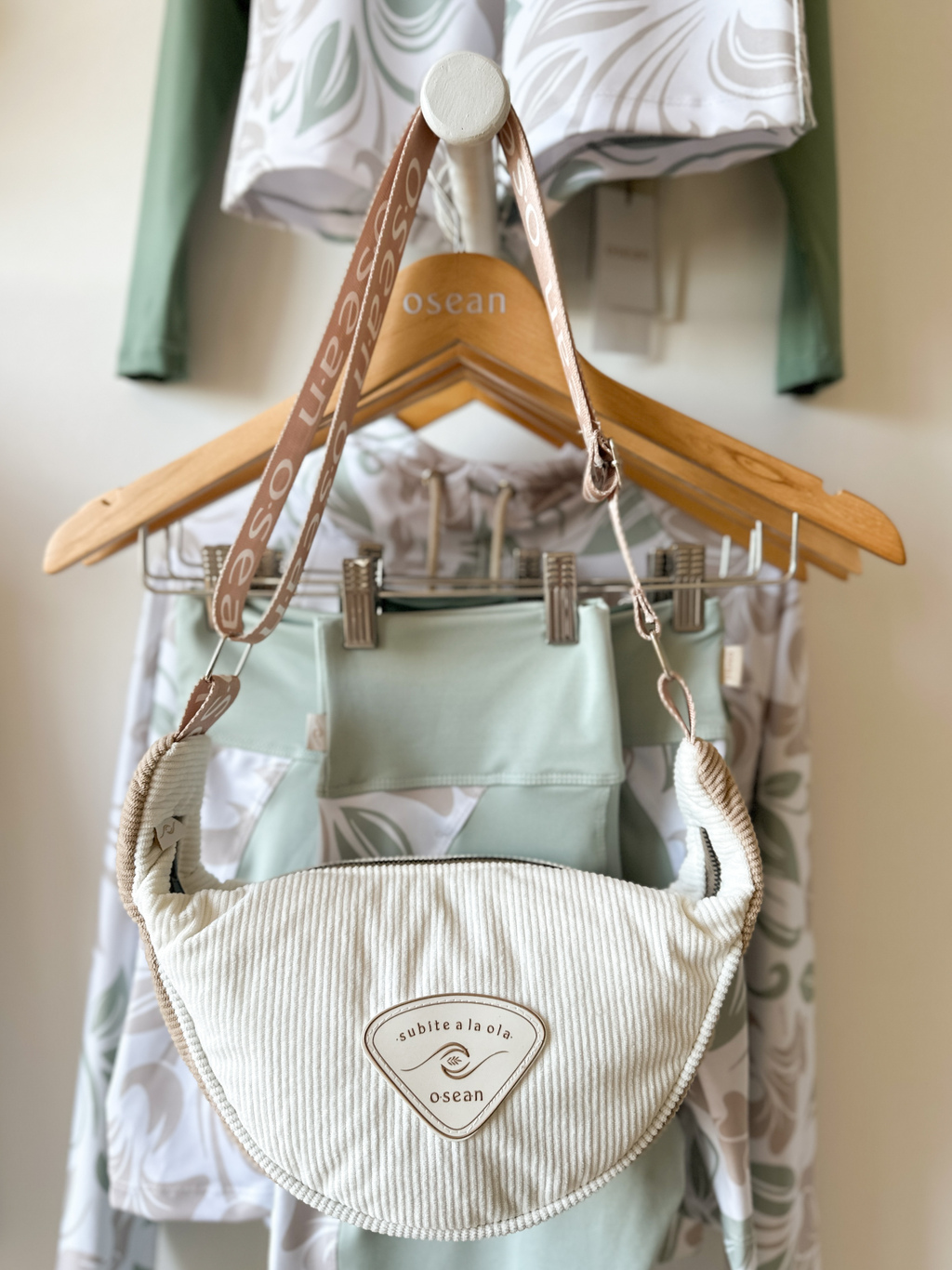 Bandolera off white sale