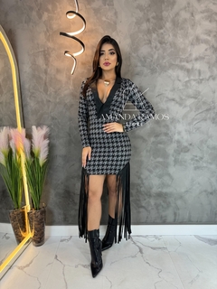 VESTIDO TWEED MANGA LONGAS FRANJAS COURINO