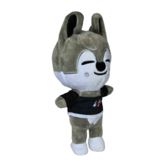 Peluche Wolf Chan- stray kids PEL38 - comprar online