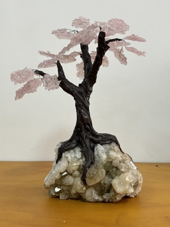 árvore de quartzo rosa g