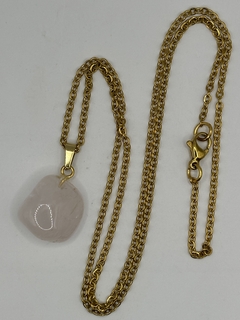 Colar dourado quartzo rosa - rolado - comprar online