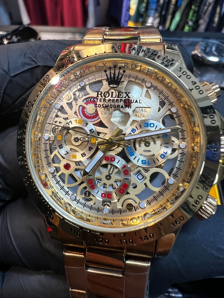Relógio Rolex Cosmograph Daytona Ouro / Fundo Gold